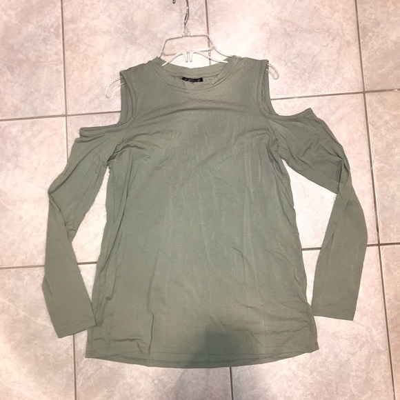 Topshop Cutout shoulder green long sleeve blouse - Picture 2 of 4